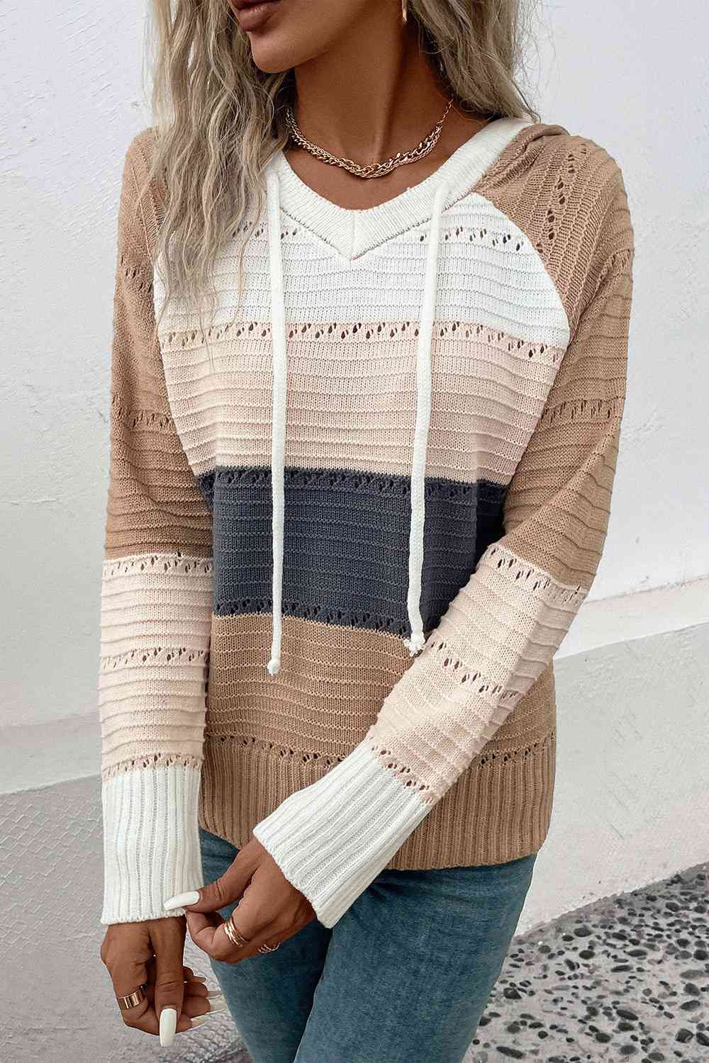 Draw Back Hooded Sweater