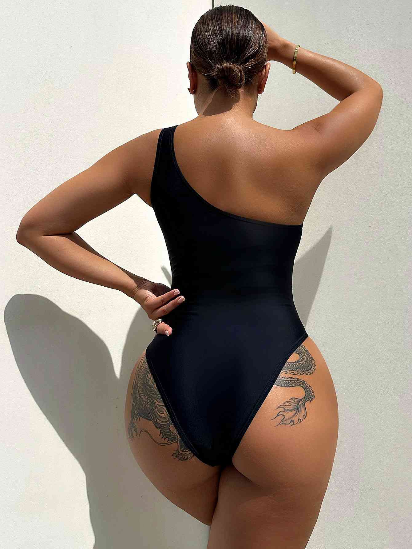 Snapped Wire One-Piece Swimsuit