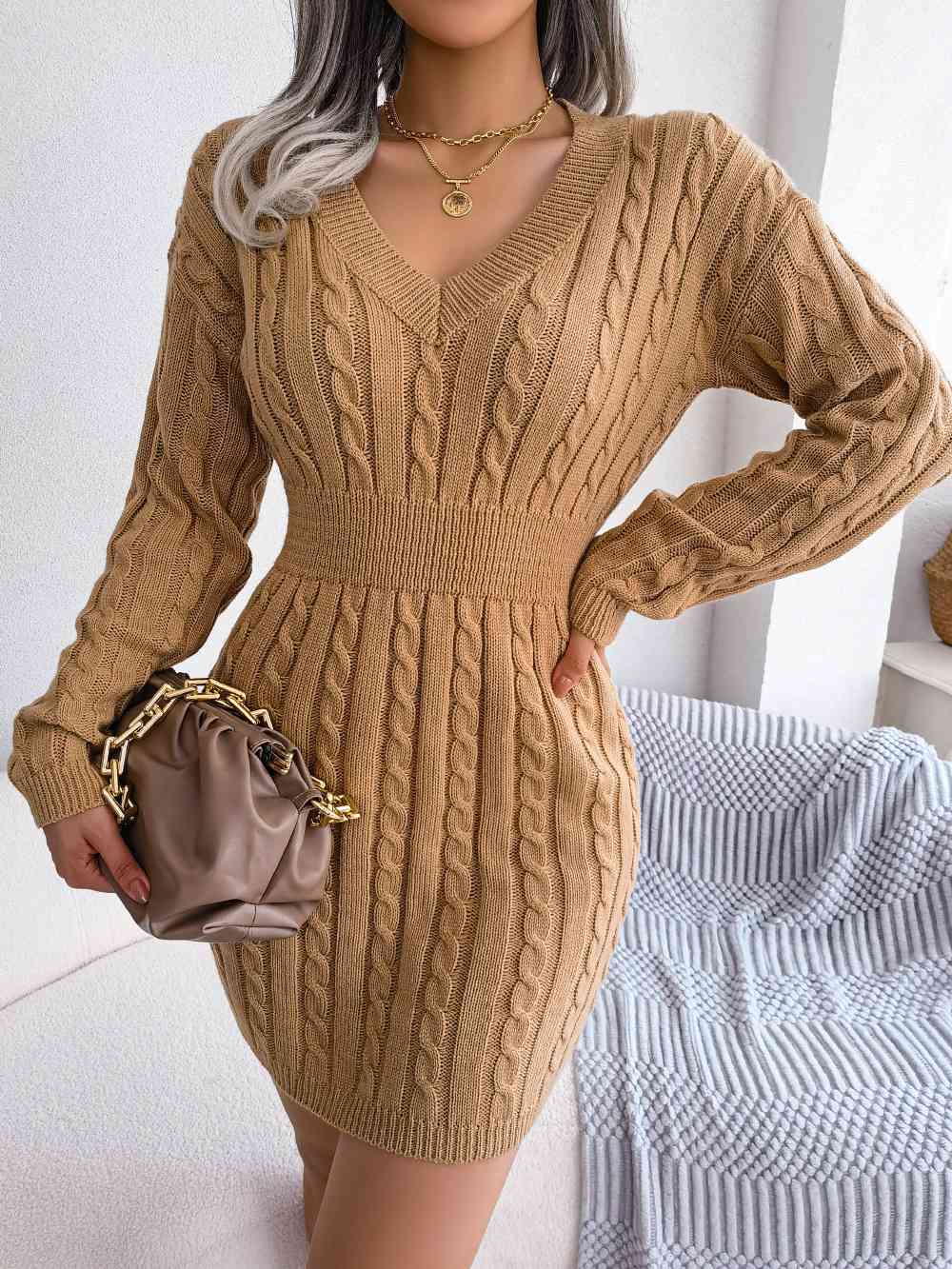 Chic-e Mini Sweater Dress