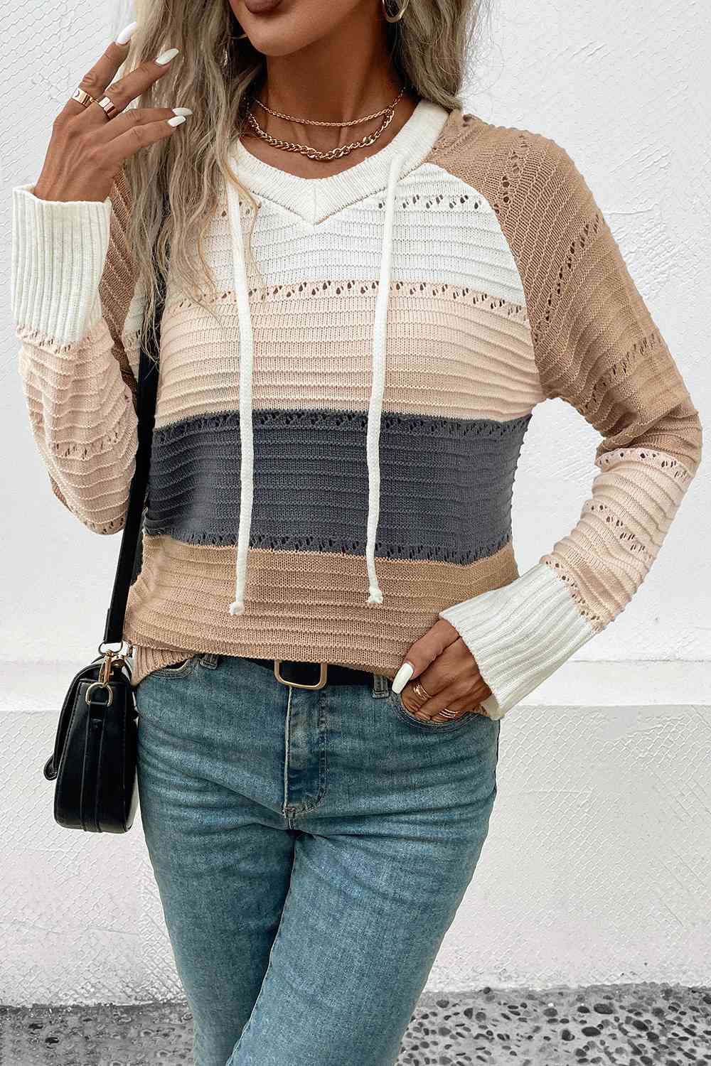 Draw Back Hooded Sweater