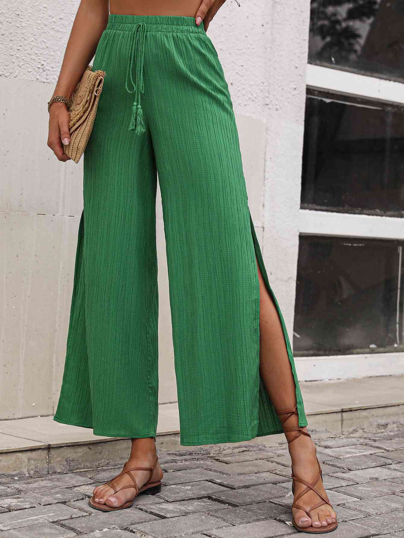 Casual Yet Chic Wide Leg Pants