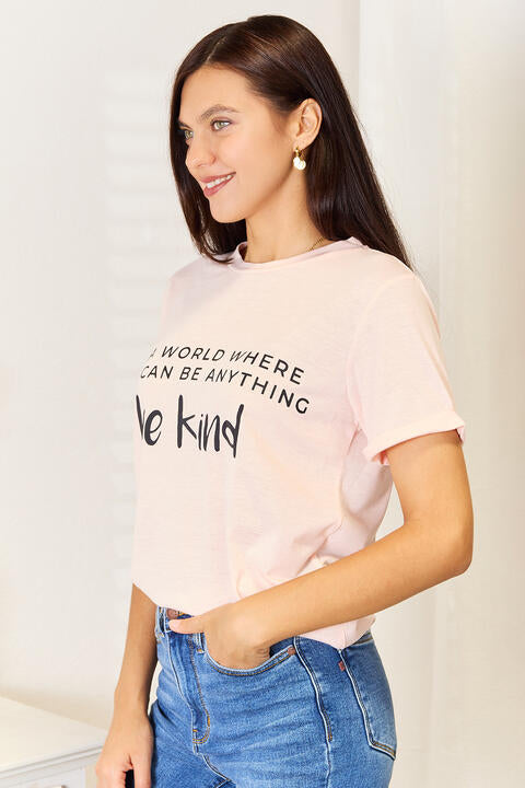 Be Kind Cuffed T-Shirt