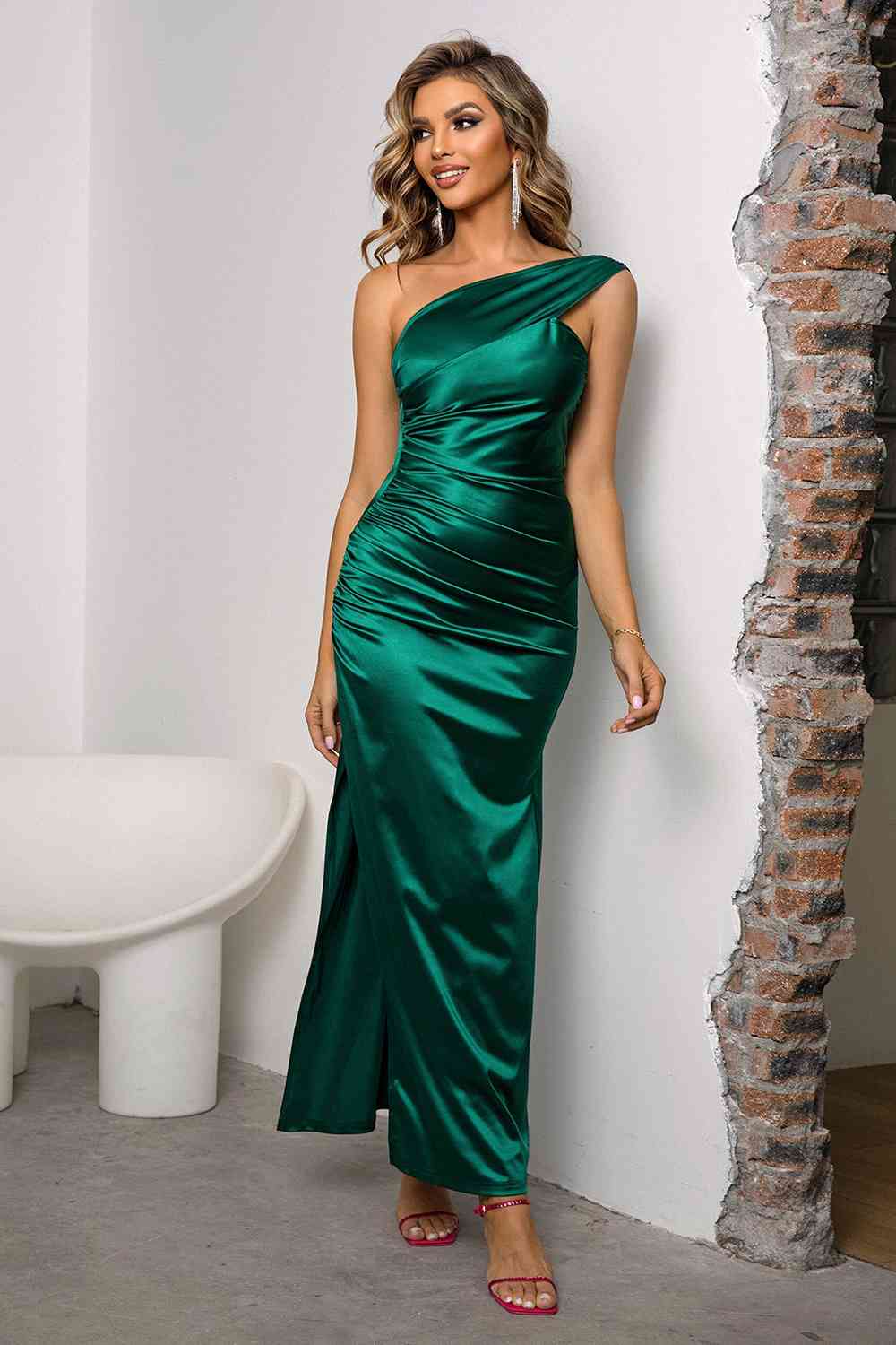 Nailed Glim Maxi Dress