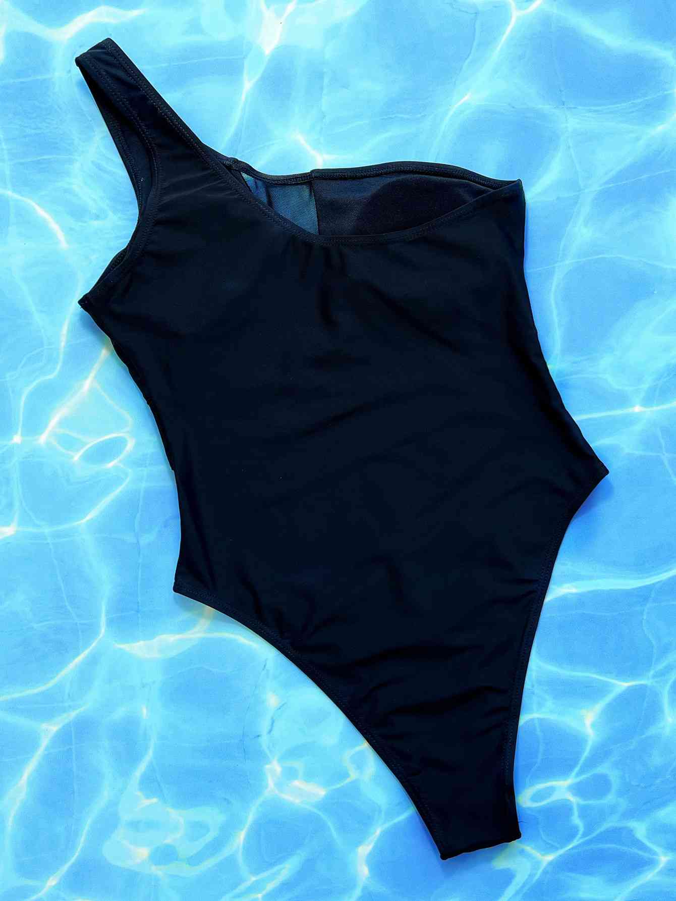 Snapped Wire One-Piece Swimsuit